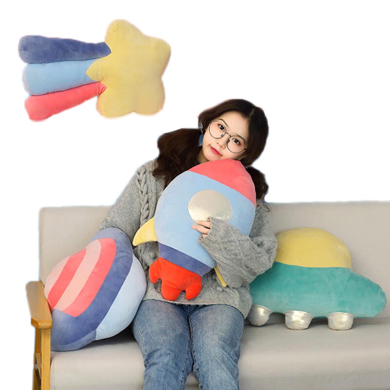 Série spatiale oreiller soucoupe volante, fusée, étoiles, vaisseau spatial, planète, canapé coussin en peluche garçon d'anniversaire