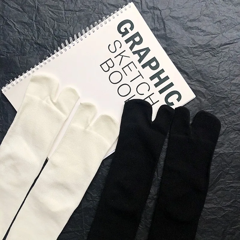 Calcetines de algodón peinado de con punta abierta, calcetines Unisex simples y cómodos de dos dedos, calcetines Tabi japoneses Harajuku para hombres y mujeres