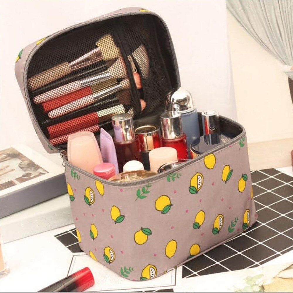 Portable Women Cosmetics Makeup Bag Large Capacity Toilet Travel Bag Organizer Boxes Zipper Bag Beauty Makeup Pouch Waterproof: Lemon Gray