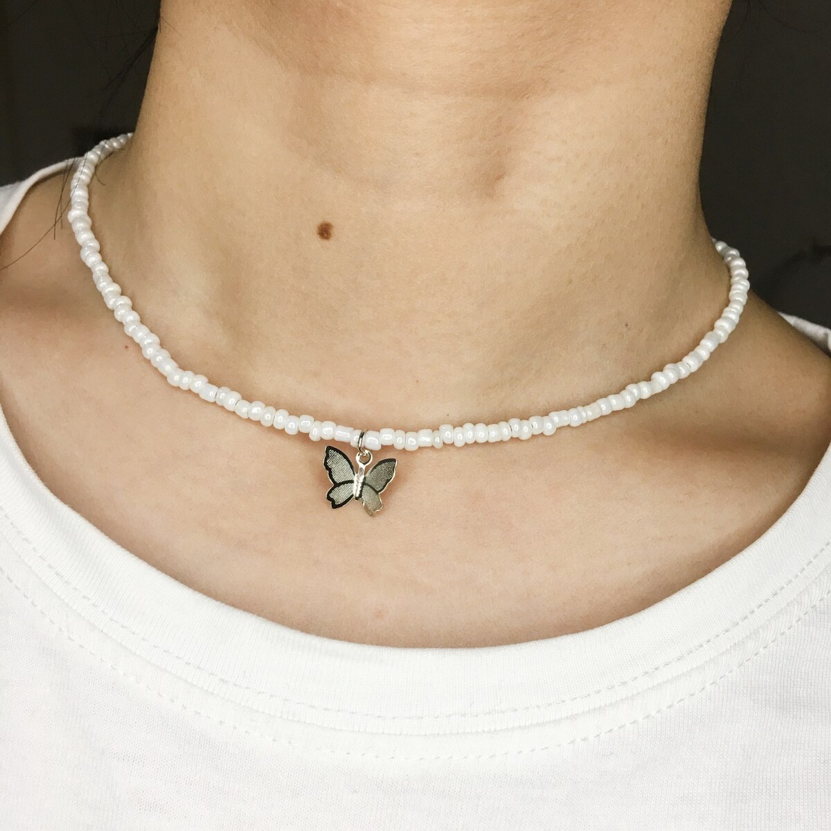 Simple Beads Butterfly Choker Necklace Colorful Seed Beads Collar Necklace For Women Girls Summer Beach Jewelry: White