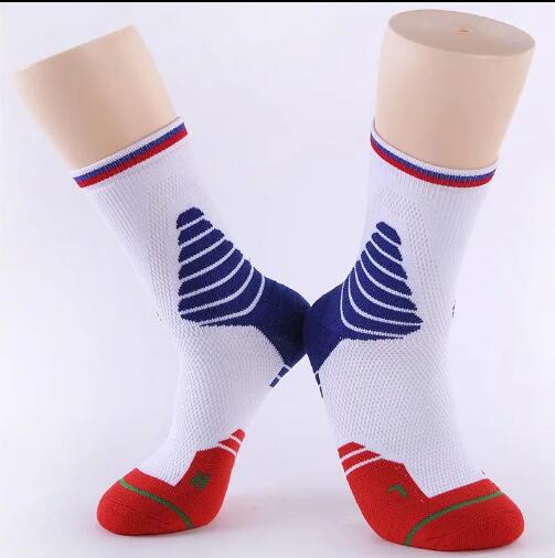 super star basketball socks, casual socks, comfortable, breathable and durable: green