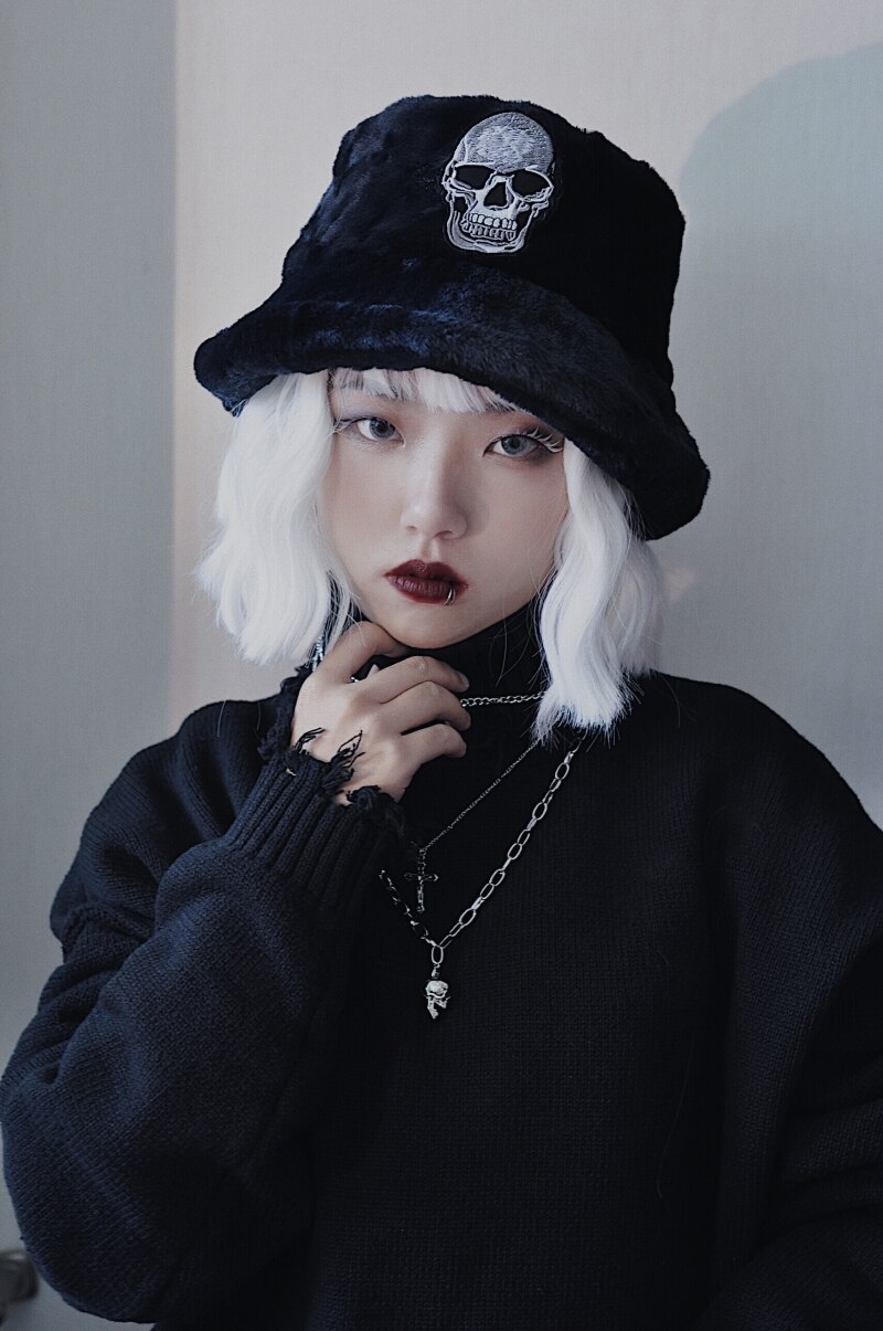 Ruibbit Punk Rock Gothic Skull Embroidery Beret Cap Harajuku Vintage Cap Black Bucket Hat Womens Hats