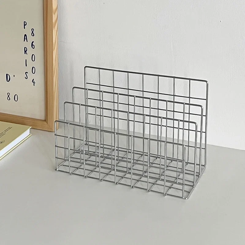 IJzeren Draad Desktop Boekenplank Houder Metalen Boekenplank voor Home Office Krant Magazine Organiseren Tafel Decor, Zwart