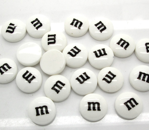 50Pcs 14mm Mixed Resin Decoration Crafts Letter M Bead Flatback Cabochon Scrapbook DIY Accessories Buttons: White