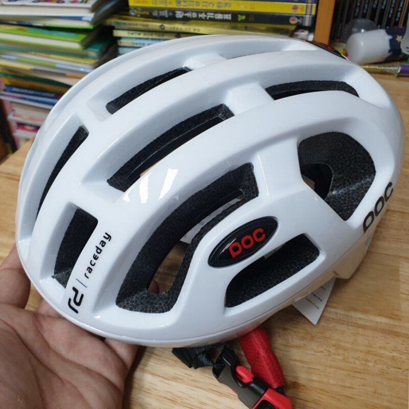 Ultralight Cycling Helmet Unisex Integrally-molded EPS Road Helmet MTB Mountain Bicycle Helmet Safety Cycle Bike Comfort Raceday