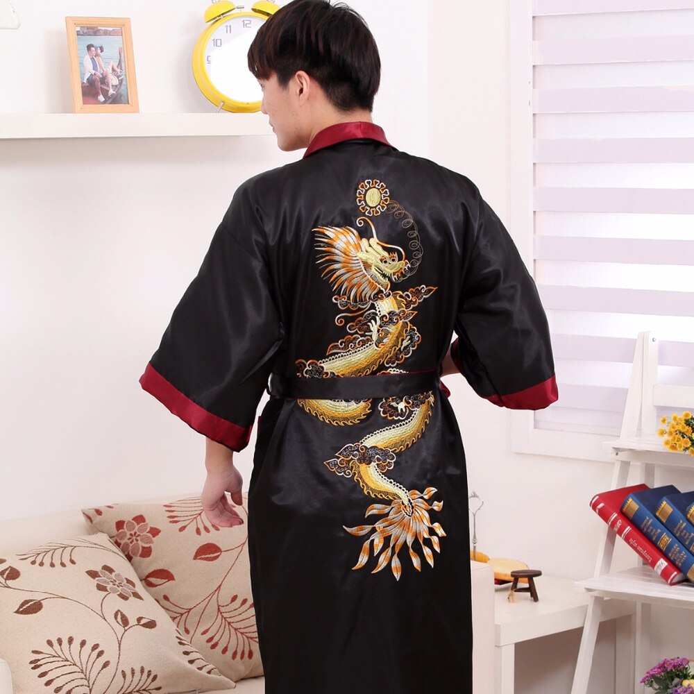 To side broderi drage mænd satin kimono kappe sort rød vendbar badekåbe afslappet nattøj nattøj med bælte