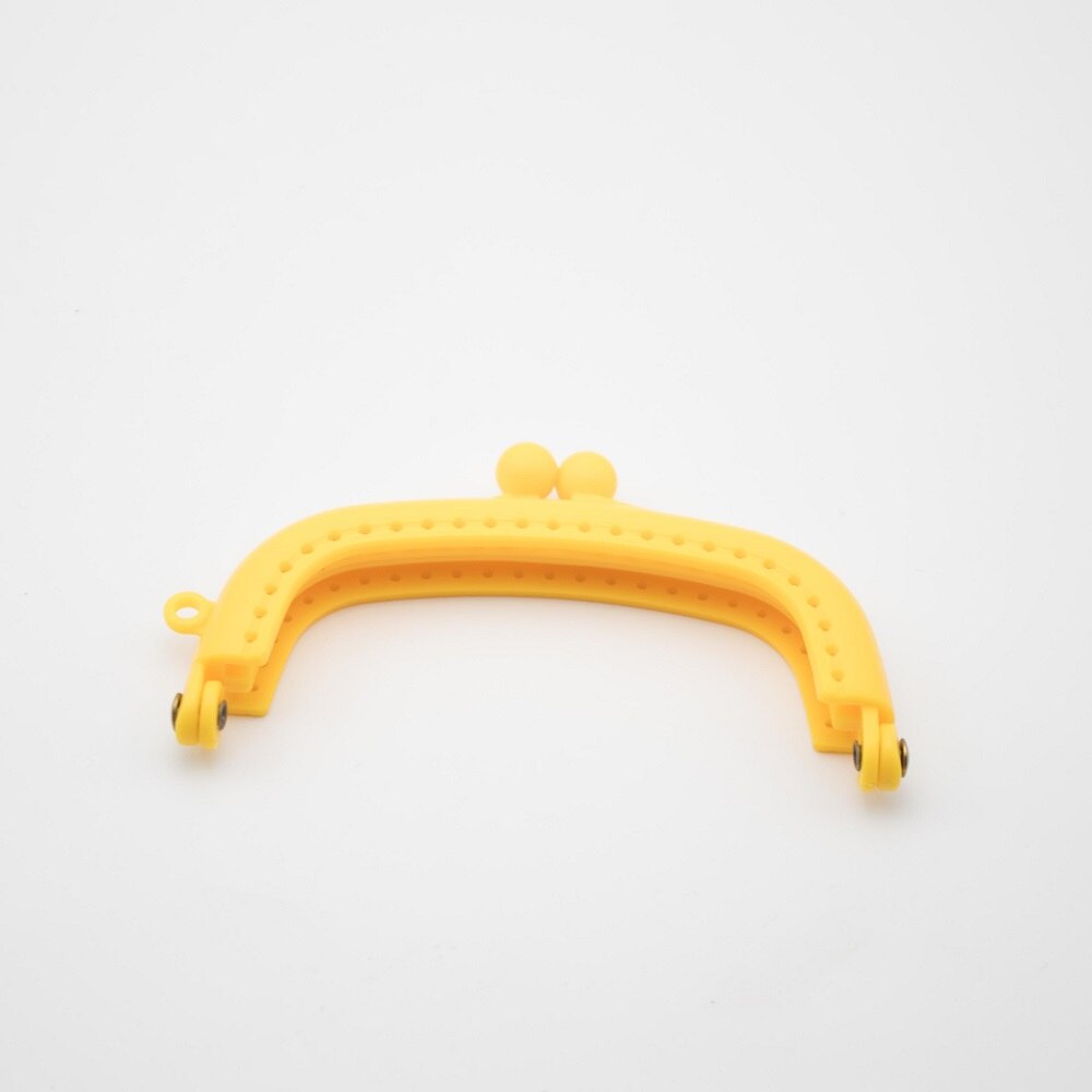 1 Stuk Modieuze Candy Kleur Resin Portemonnee Tas Accessoire Gebogen Frame Plastic Kus Sluiting Lock Handtas Accessoire 8.5Cm: Yellow