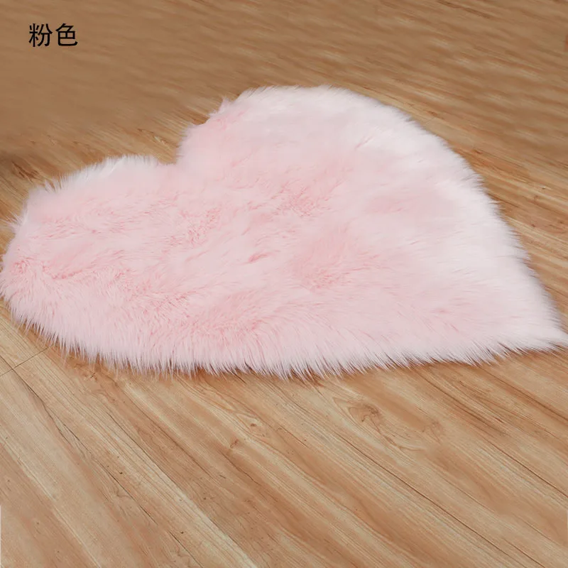 Alfombra peluda larga, alfombra peluda azul, blanca y rosa, alfombras de piel con forma de corazón, lana suave Artificial, piel de oveja, alfombra para puerta de dormitorio y habitación de bebé: Morado