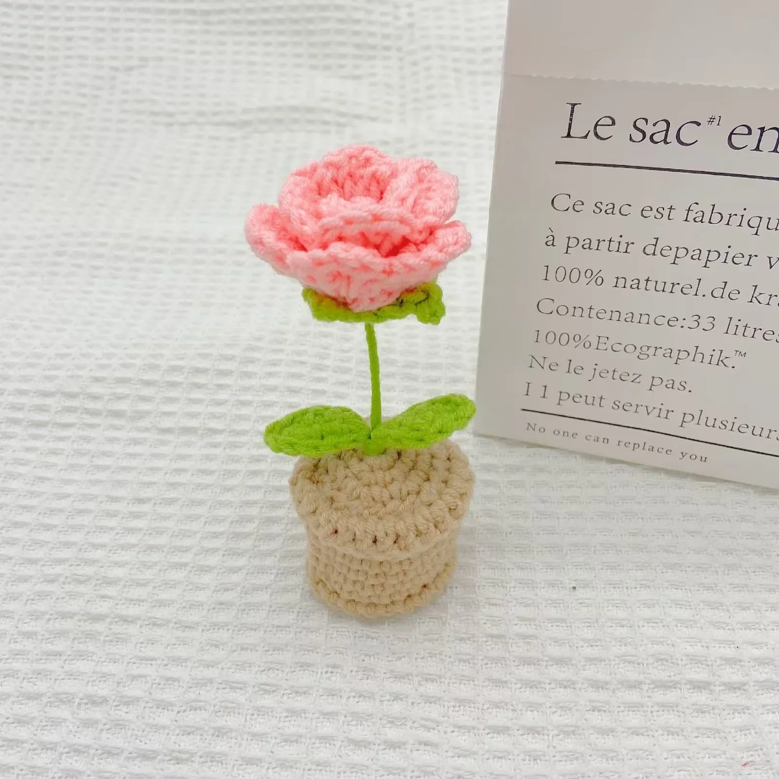 Plantas en macetas tejidas a mano, corazón de rosa tejido a mano, cártamo de Gardenia, flor de ganchillo, accesorios de Interior de coche, decoración de coche, 1 Uds.