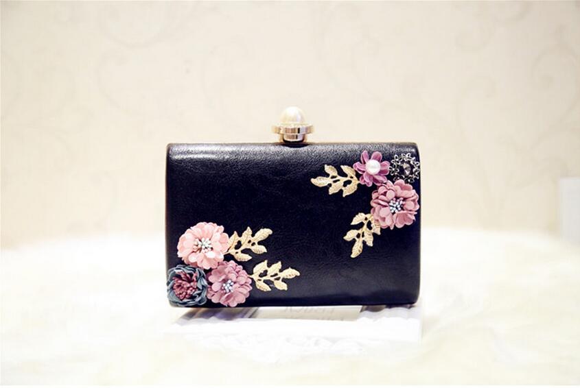 women handmade flowers evening bags mini wedding dinner bags luxury clutch purse with 2 chains: Black