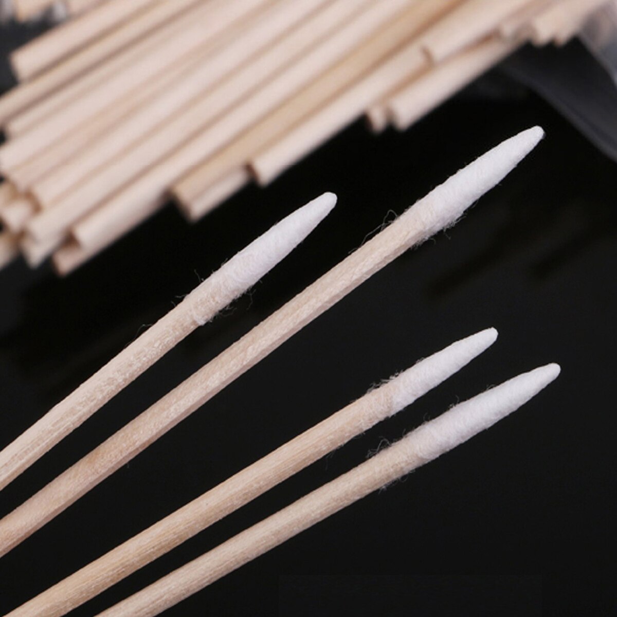 300Pcs Cotton Swab Stick Single Sharp For Makeup Cosmetics Girls Microbrush Brochas Maquillaje Cotton Balls Coton Tige
