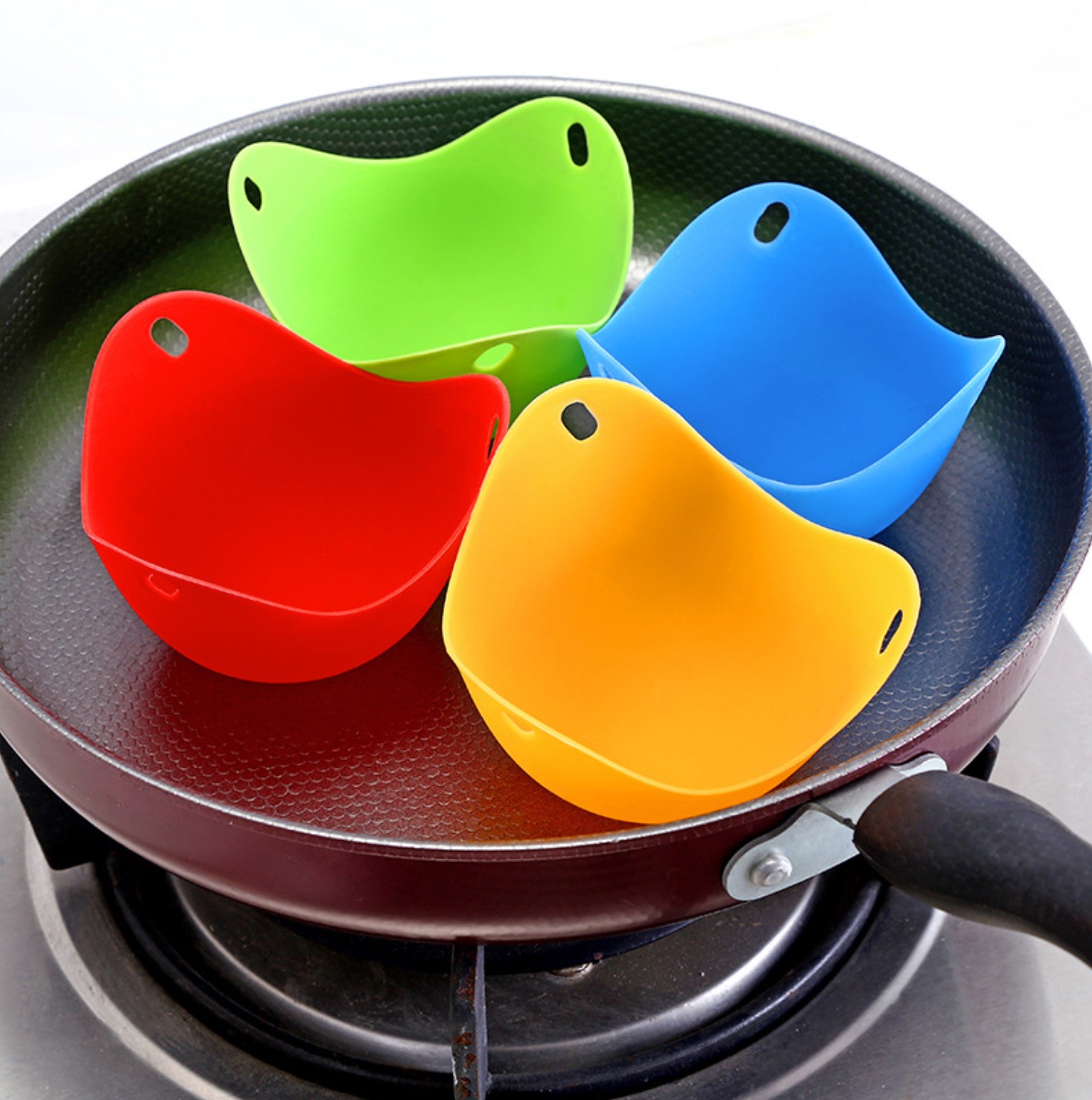 4 Colors Of Silicone Egg Cooker Food Grade Egg Steamer Egg Holder High Temperature Resistant Environmental Protection Non-toxic