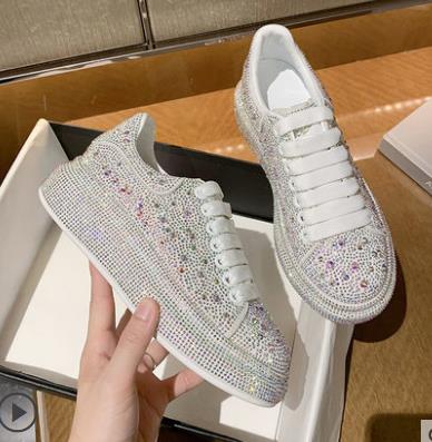 Damesko platform krystal rund tå modis afslappet kvindelige sneakers efterår træsko rhinestone lille efterår snøre solid