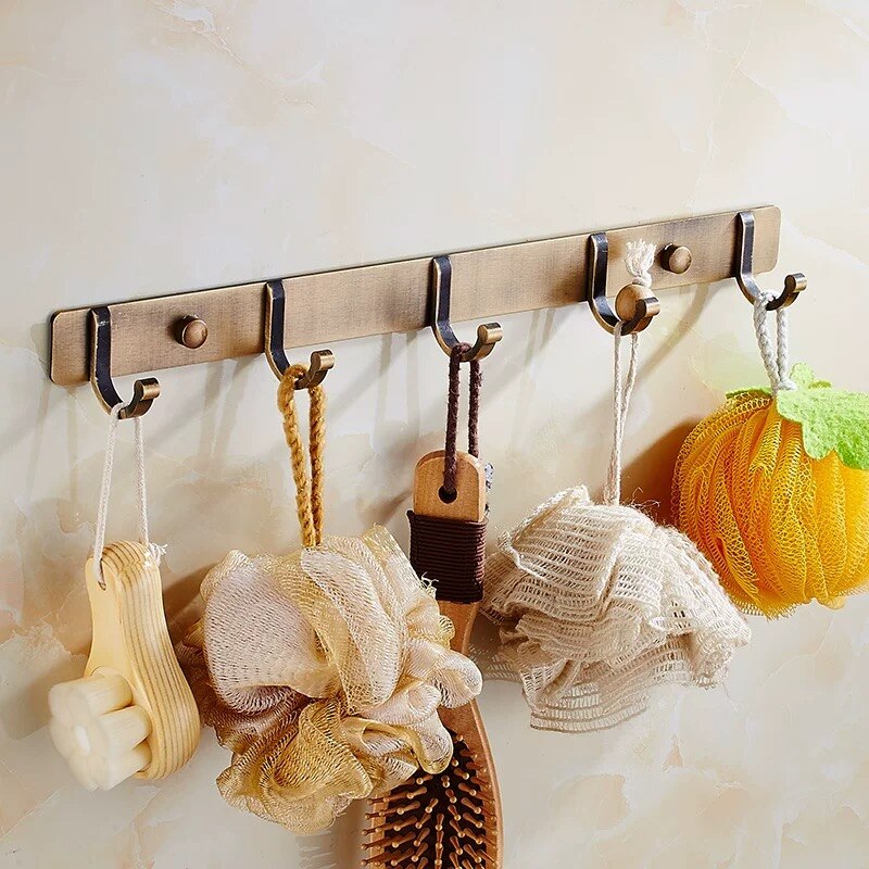 Conjunto de accesorios de baño antiguo de bronce tallado, accesorios de baño, estante de almacenamiento, toallero, porta pañuelos, cepillo de baño: Sencillez 5