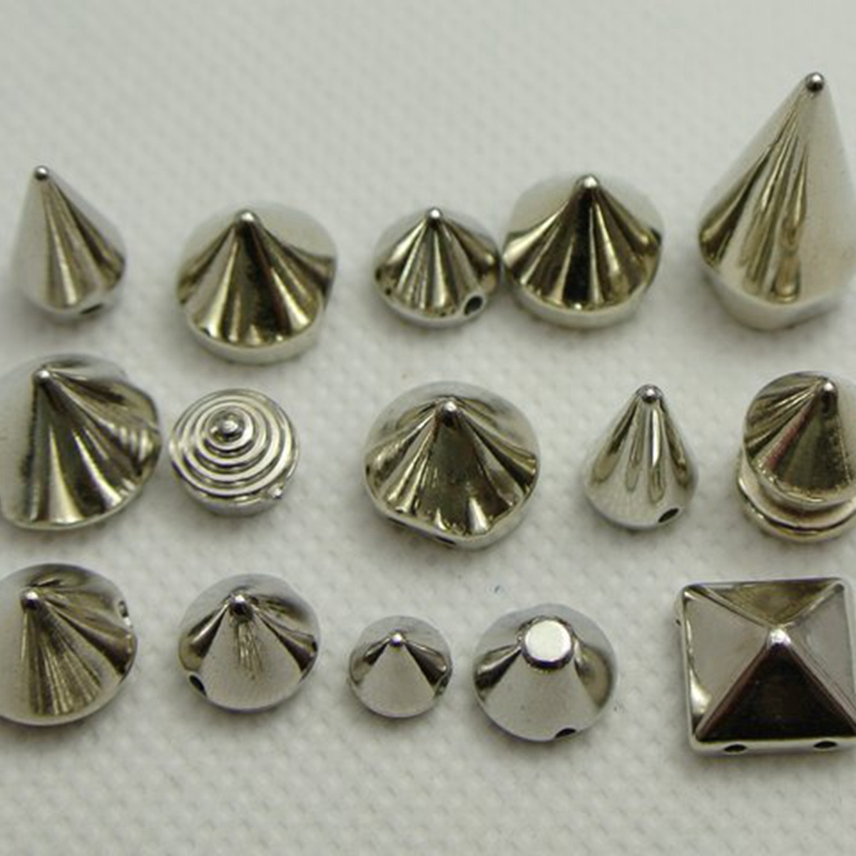 100 Assorted Golden/Silver Metallic Acrylic Rock Punk Spike Taper Stud Beads: Silver