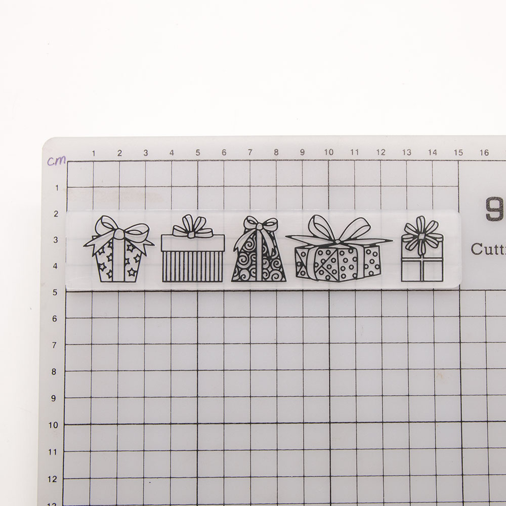 Leaves Embossing Folders Plastic For Scrapbooking DIY Template Fondant Cake Photo Album Card Making: Chocolate