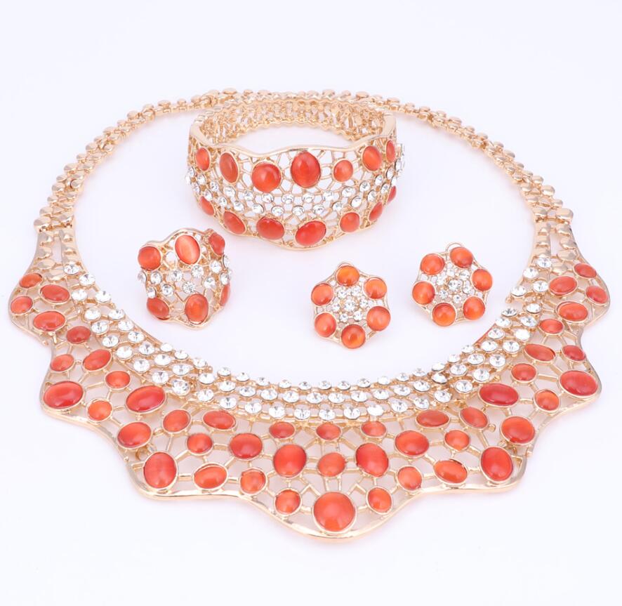 Mooie ketting armband oorbellen ring fijne afrikaanse sieraden sets kralen goudkleurig dubai bruiloft: Oranje