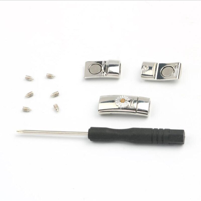 Lacets magnétiques rapides en 1 seconde, plats, sans attache croisée, petites pâquerettes, serrure à boucle, pour baskets adultes, accessoires pour paresseux: Silver