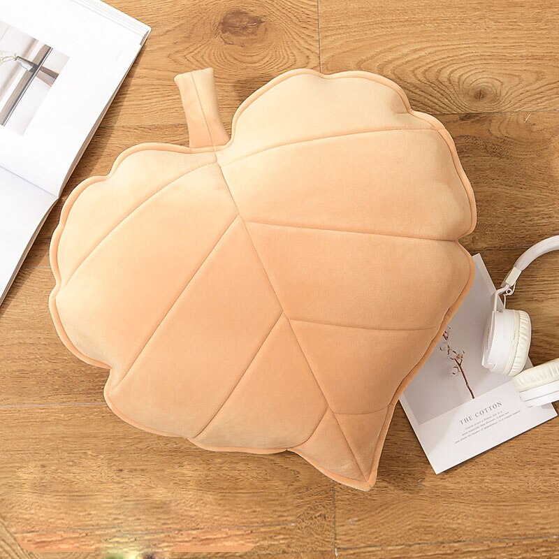 3D Hart Vorm Blad Cartoon Kussen Super Zacht Gevulde Pp Katoen Sofa Car Office Rugkussen Kussens Voor Thuis Kinderen room Decor: Khaki