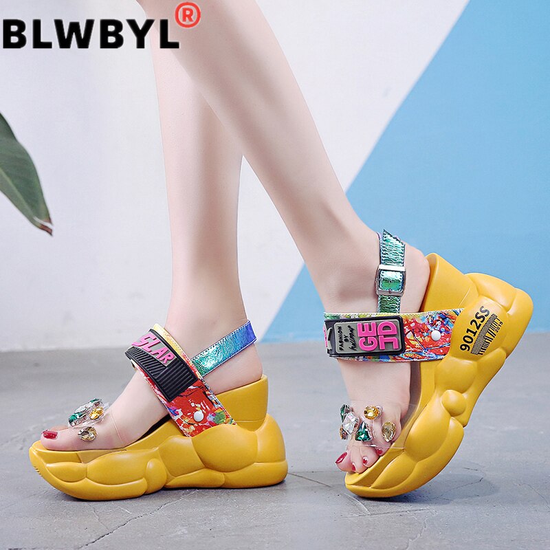 Sommer kvinder sandaler gennemsigtig diamant kile sandal rhinestone høje hæle chunky platform sko kvinde