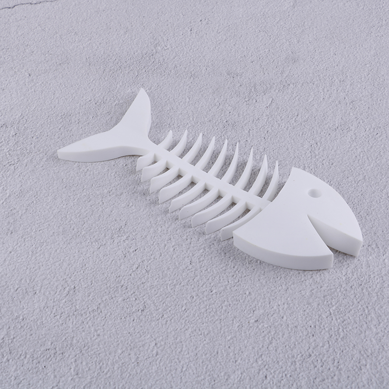 1Pcs fish Box Saver traveling Portable Dish Soap Shelf Silicone Soap Box Fish Bone Shape Holder for Bathroom Kitchen: White