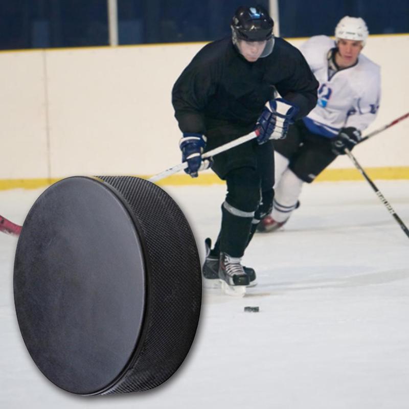 Udendørs sport underholdning ishockey sport klassisk sort ishockey konkurrence træning gummihockey