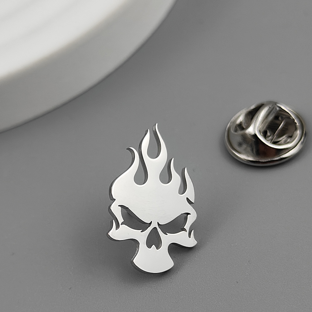 Classic Skull Fire Symbol Brooches for Men Punk Stainless Steel Danger Sign Badge Pin Brooch Hip Hop Rock Party Accessories