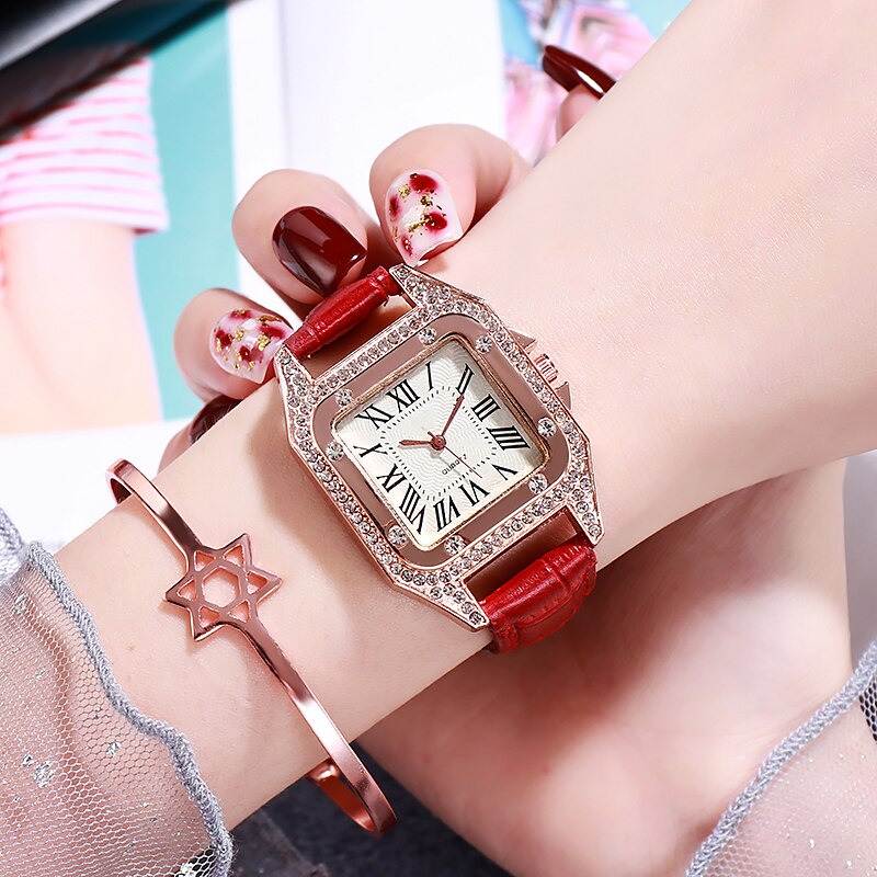 Dames Quartz Horloge Rhinestone Crystal Tonneau Vrouwen Horloge Jurk Luxe Romeinse Cijfers Lederen Horloge Voor Vrouwen