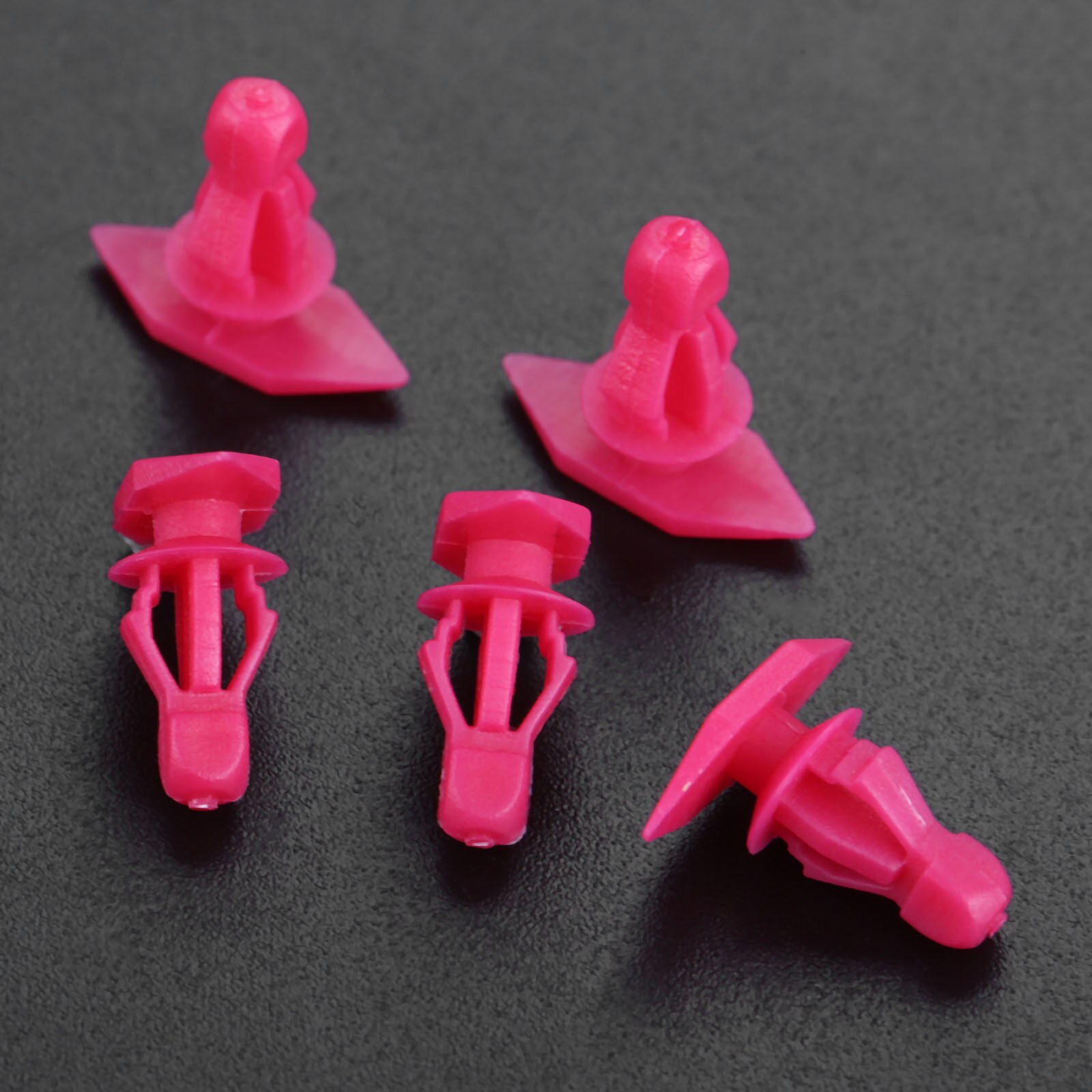 100Pcs For Nissan Pickup Truck Auto Special Fasteners Replace Weatherstrip Retainer Plastic Rivets Clip