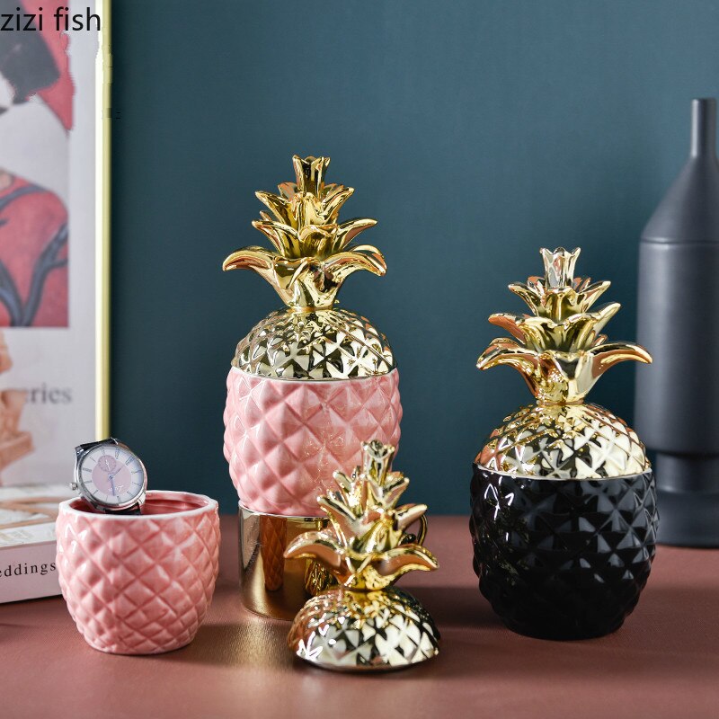 Northern Europe Ceramic Pineapple Storage Tank Window Shooting Props Light Luxury Gold Plating Storage Tank Decoration