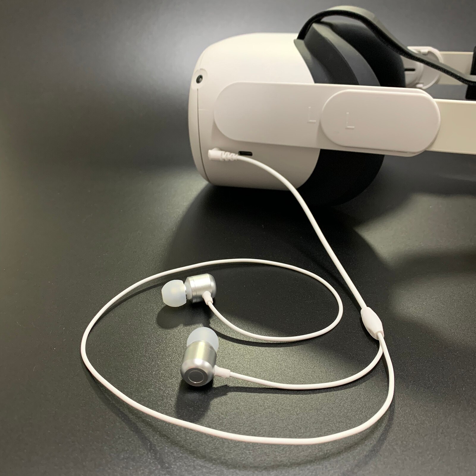 Accessori VR cuffie da gioco con filo In-ear cuffie integrate per Oculus Quest 2 auricolari VR auricolari per bassi profondi per dom2