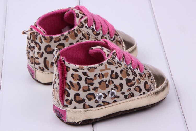 leopard nyfødt babysko jente chaussure mary jane spedbarnsstøvler låve støvletter smålåve sport joggesko