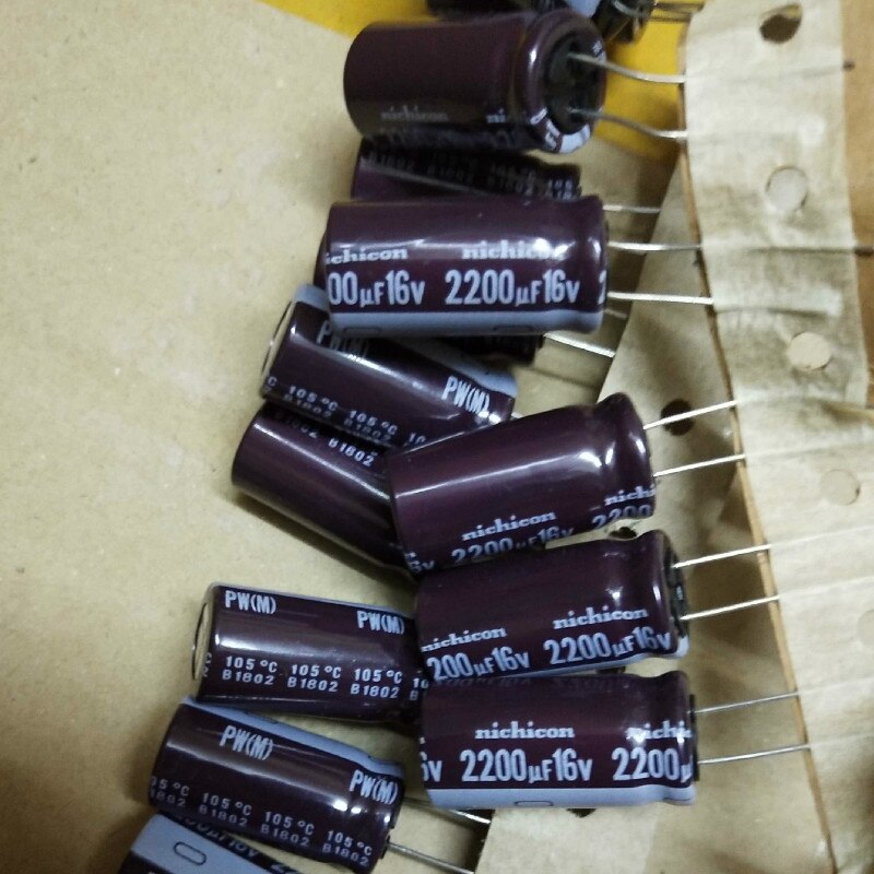 20PCS Electrolytic Capacitor - 16V 2200uF - 12.5x25mm - High Frequency - Long Life