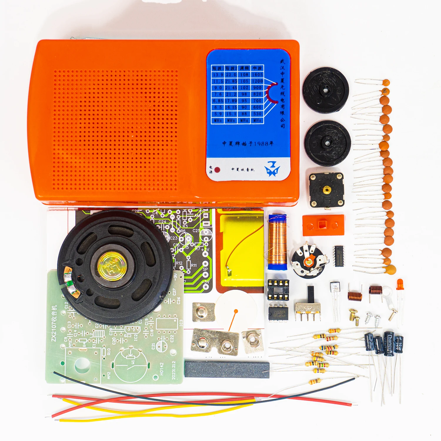 Kit electrónico de entrenamiento de enseñanza de Radio FM AM, bricolaje, ZX2107, práctica de placa de circuito de soldadura de habilidades eléctricas y electrónicas