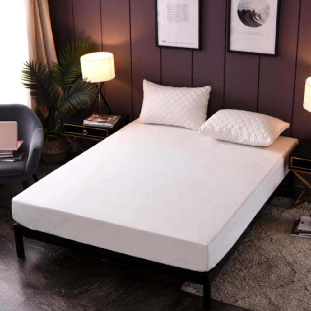 200x150cm Waterproof and Stain Resistant Mattress Protector Bed Bug Proof Washable Hypoallergenic Non-slip Mattress Covers