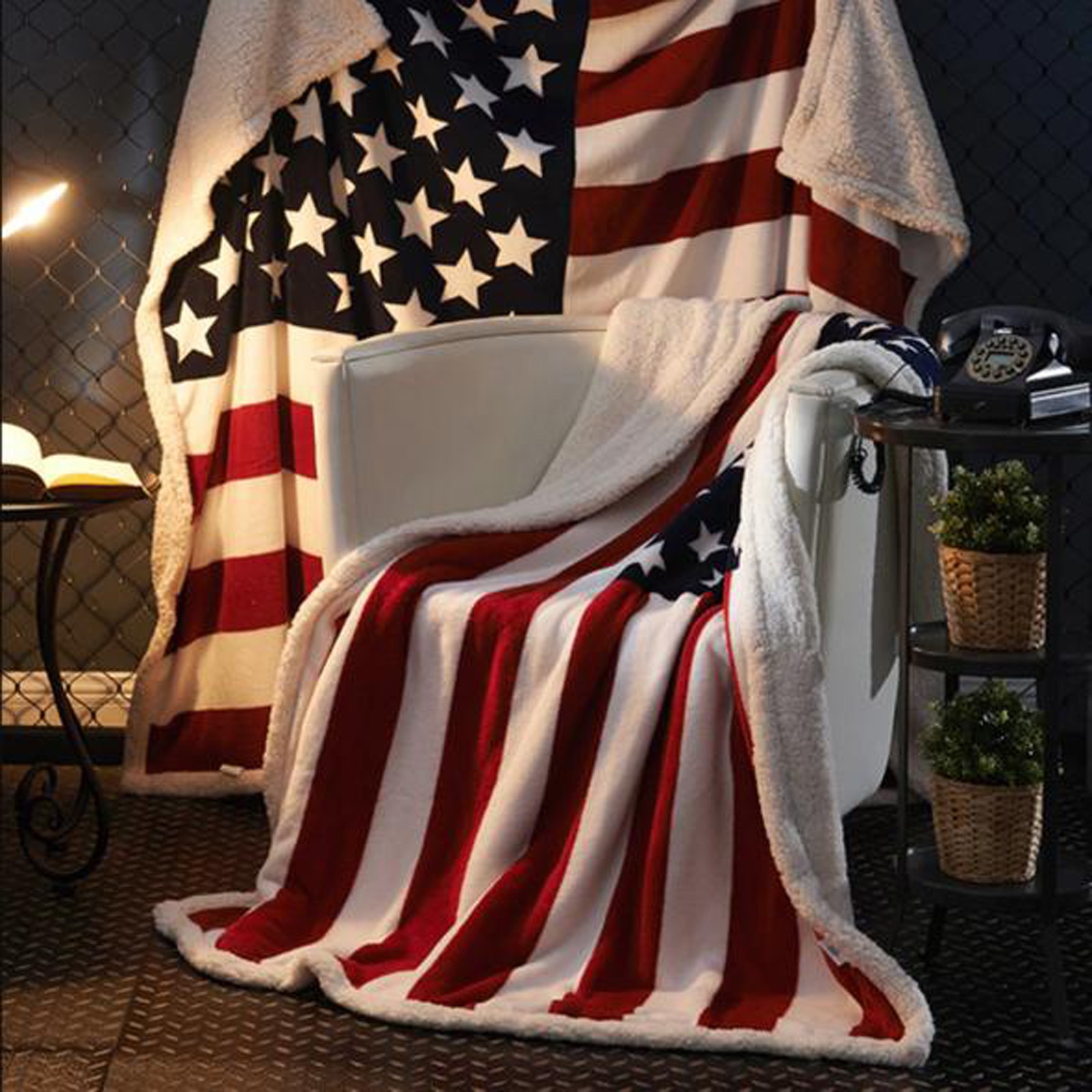 Decke Mit Amerikanischer Flagge – 127x152 Cm, Weiches Flanell, Geschenk Für Polizisten & Patrioten
