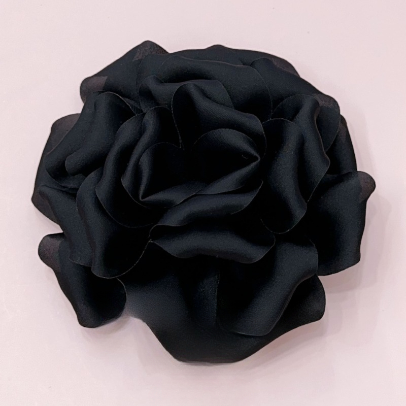 Broche de flor rosa de tela hecho a mano de 11CM, alfileres de solapa de ramillete de coreana para mujer, accesorios, joyería para y boda: Zinc negro plateado