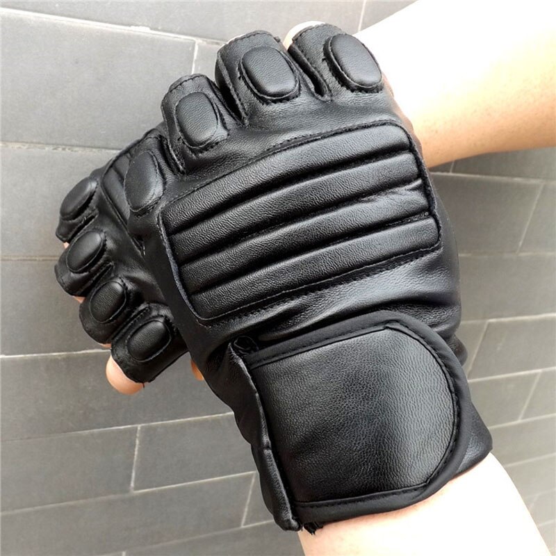 Half Fingers Adult Taekwondo Gloves Training Boxing Gloves Sanda MMA Karate Muay Thai Tae kwon do Protector Sport Glove