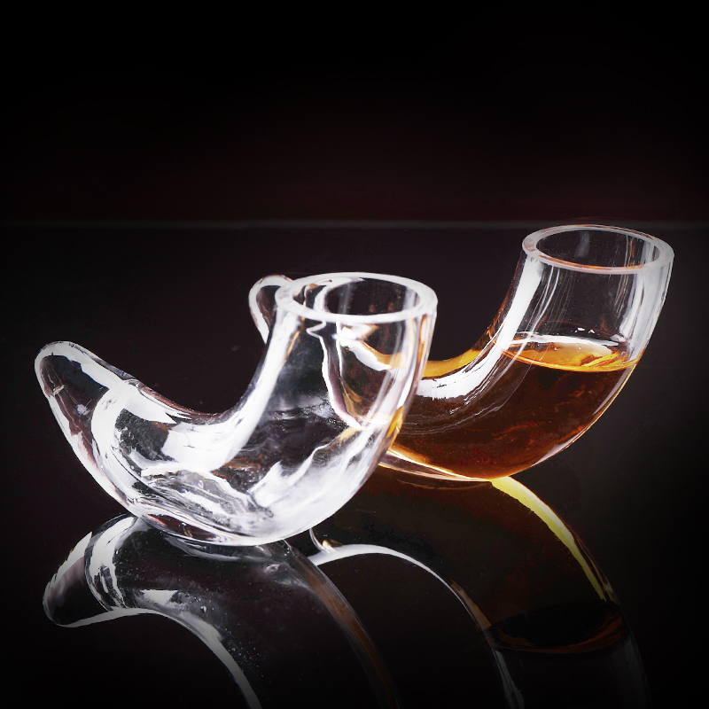 Spansk stil oksehorn snapseglass regnbue cocktailkopp bar nattklubb beruset brennevin vodka vinglass