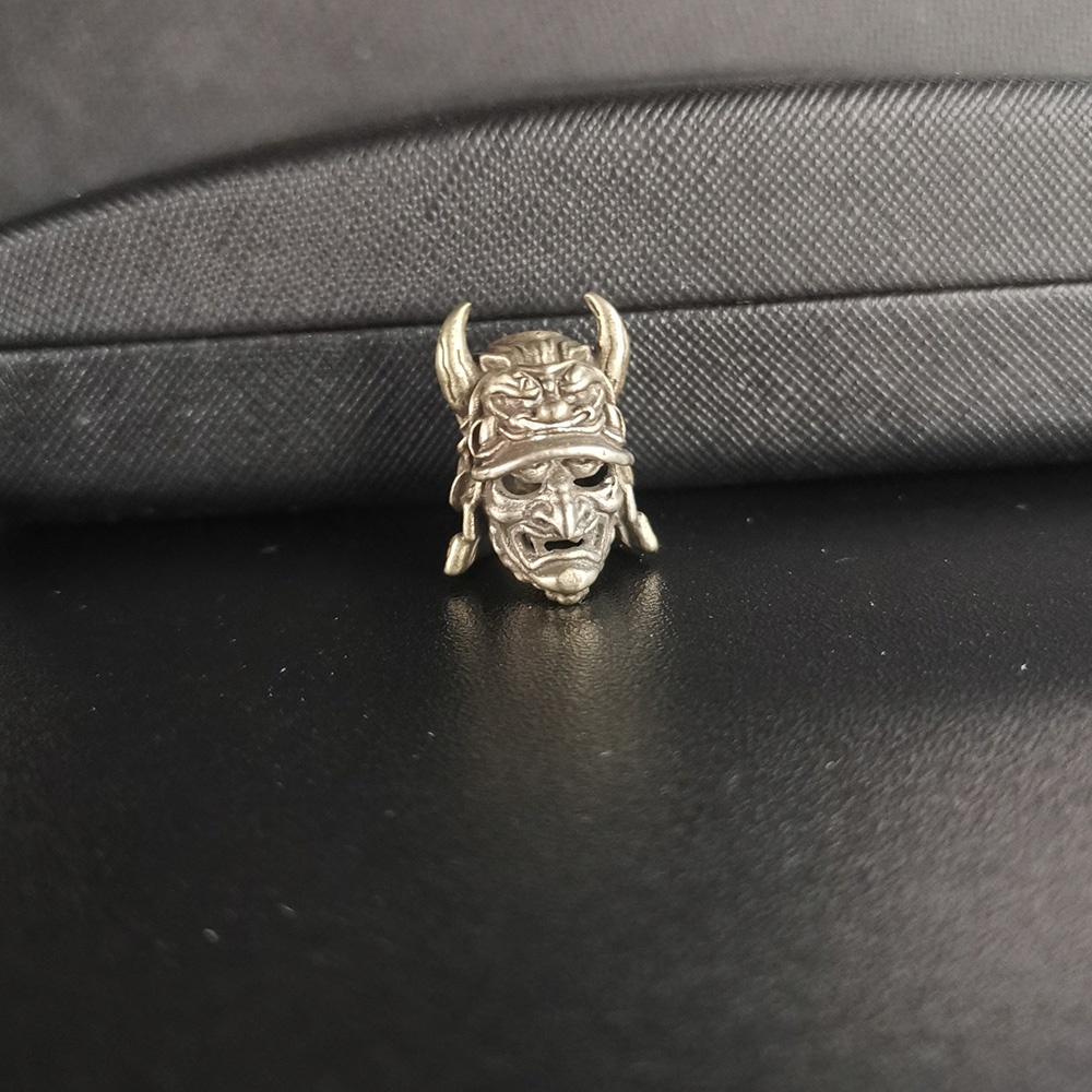 Japanese Eagle Nose Samurai Helmet Brass Knife Bead Brass Woven Paracord Lanyard Pendant Outdoor EDC Umbrella Rope DIY Accessory