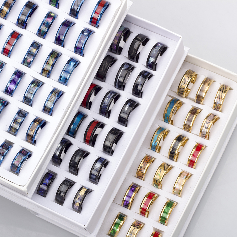 24 Stks/partij Mode Mousserende Multicolor Schelpen Rvs Ringen Voor Vrouwen Mannen Mix Stijl Bruiloft Partij Vinger Sieraden: Rood