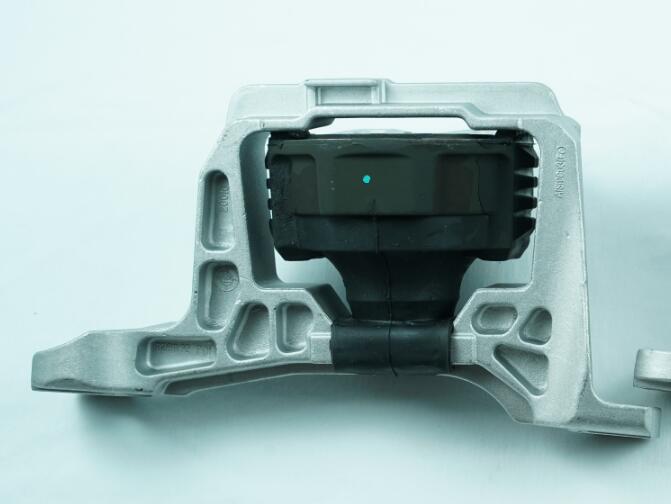 OE Engine Motor Mount Motor Mount Support for Ford Focus MK3 12-18: 2.0L