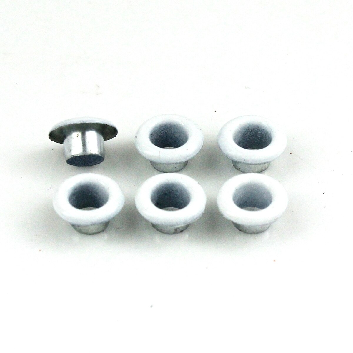 100sets 4.5mm Metal Eyelet with Washer Leather Craft Repair Grommet Round Eye Rings For Shoes Bag Clothing Leather Belt Hat: White