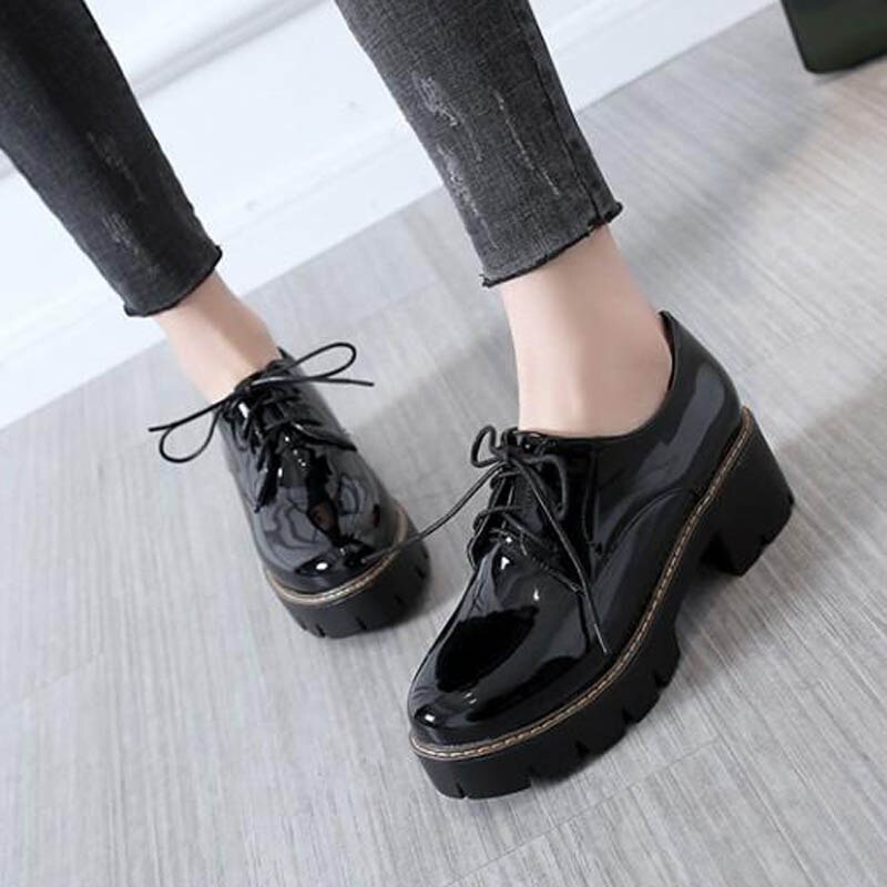 Neue Süße Runde Zehe Spitze hoch frauen lässig Oxford Schuhe Patent Oxfords Für Frauen Junge Damen Campus Schuhe größe 34-43