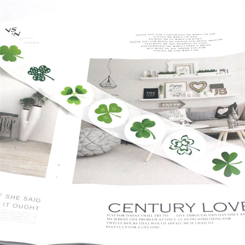 200/500pcs in 1 Roll Shamrock Self-Adhesive Sealing Stickers Label Decals St Patricks Day Home DIY Decorative Supplies