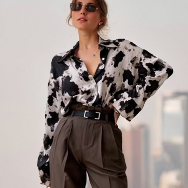 Camisas con botones y estampado de vaca para mujer, Tops de talla grande, ropa de coreana, ropa de calle de gasa, Blusa de manga larga, novedad de 13486