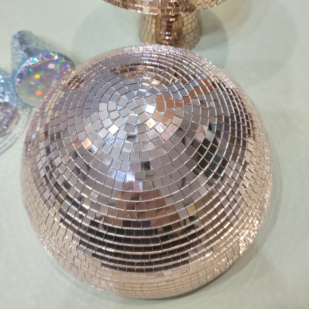 Bola de espejo de discoteca con forma de seta reflectante Retro, luz de DJ, decoración moderna para el hogar, esculturas y figuras para en casa de graduación y sala de fiestas