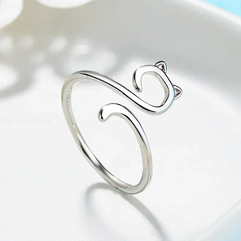 Anello in filato di dimensioni regolabili Orecchie di gatto Anello tutto'uncinetto Principiante per maglieria Anello tutto'uncinetto Filo avvolto Anelli Strumento regolatore di tensione