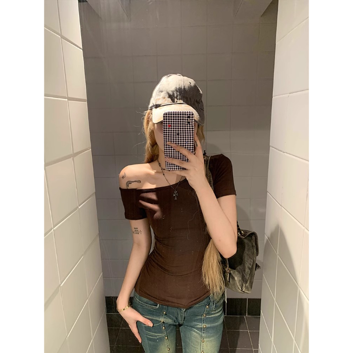 Slanted Collar Off Shoulder Short Sleeved T-shirt for Women Summer Slim Fit Spice Girl Streetwear Chic Y2k Top: XL / Coffee