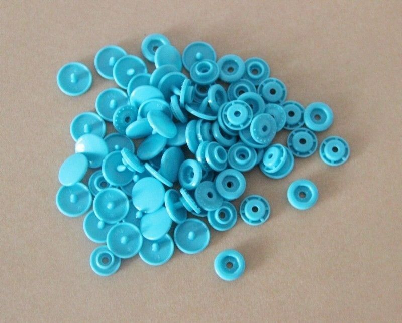 100 sets T3 Round Plastic Snap Buttons Clothes DIY Sewing Accessories Press Button: Blue Green
